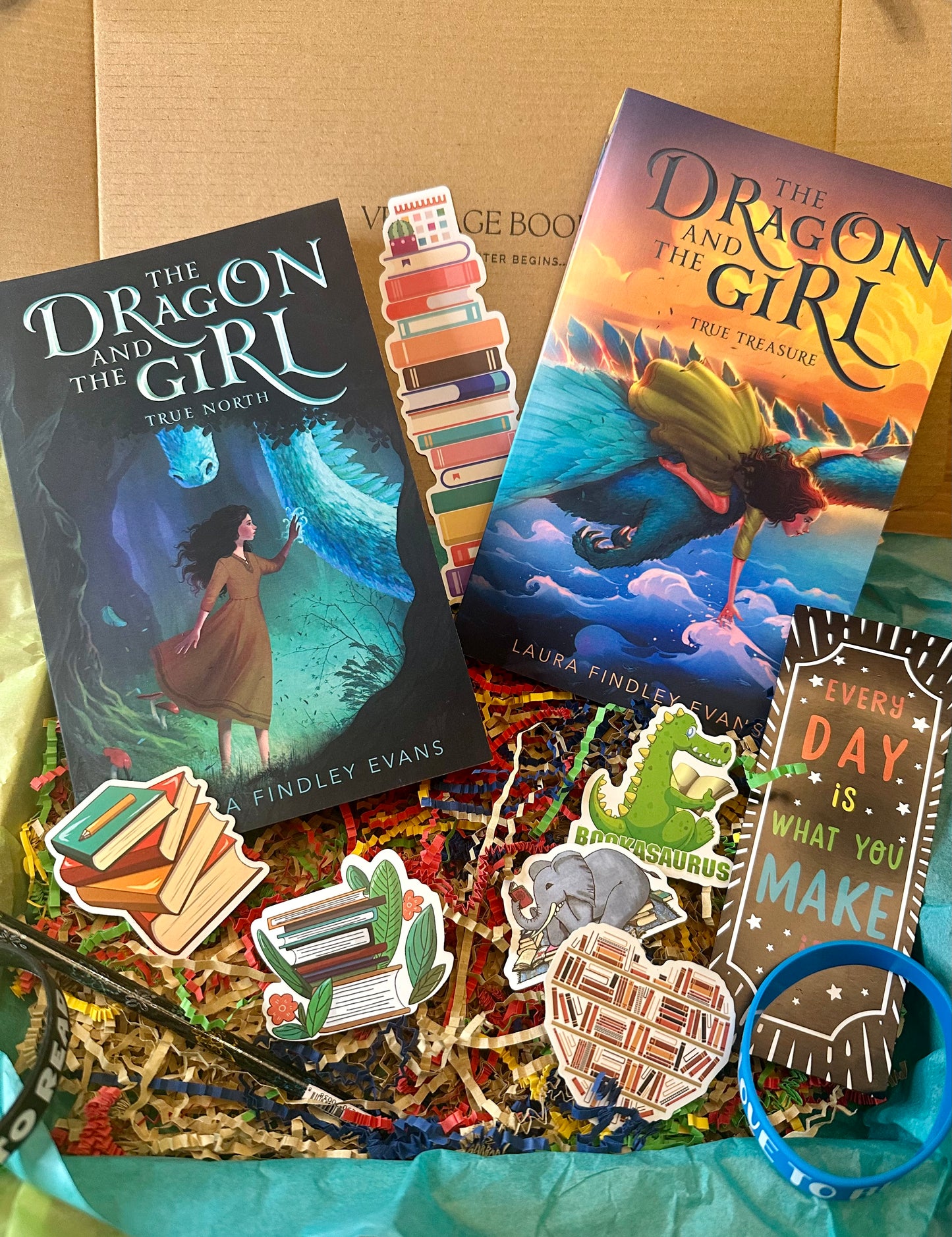 Young Readers Book Box - The Dragon and The Girl True North by Laura Evans and The Dragon and The Girl True Treasure by Laura Evans - Paperback