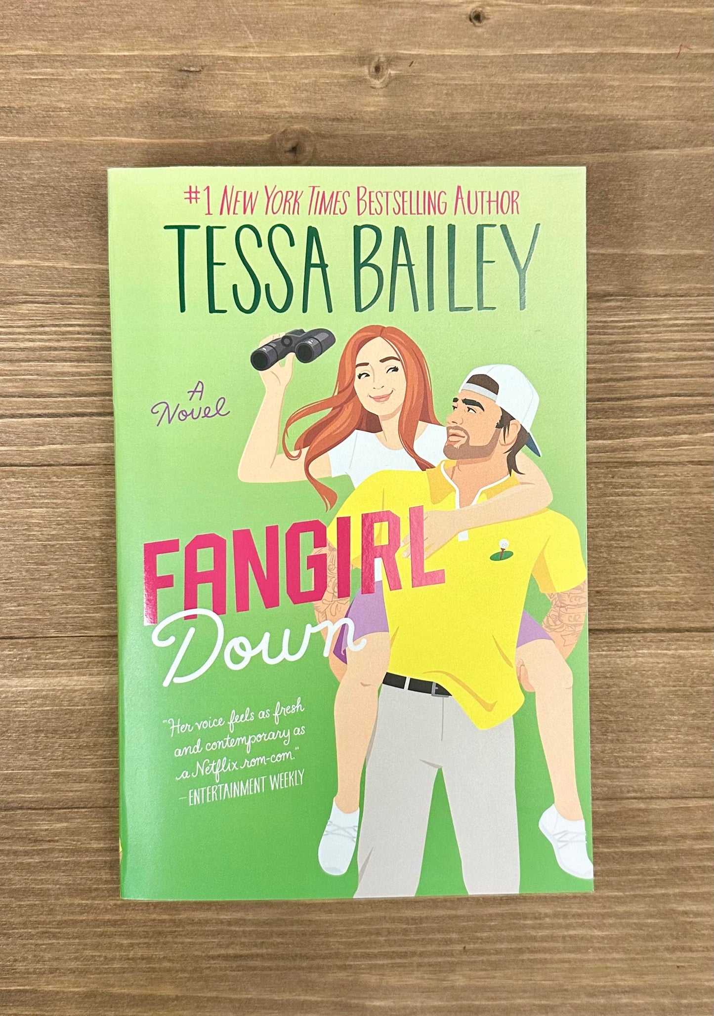 Fangirl Down by Tessa Bailey - Paperback