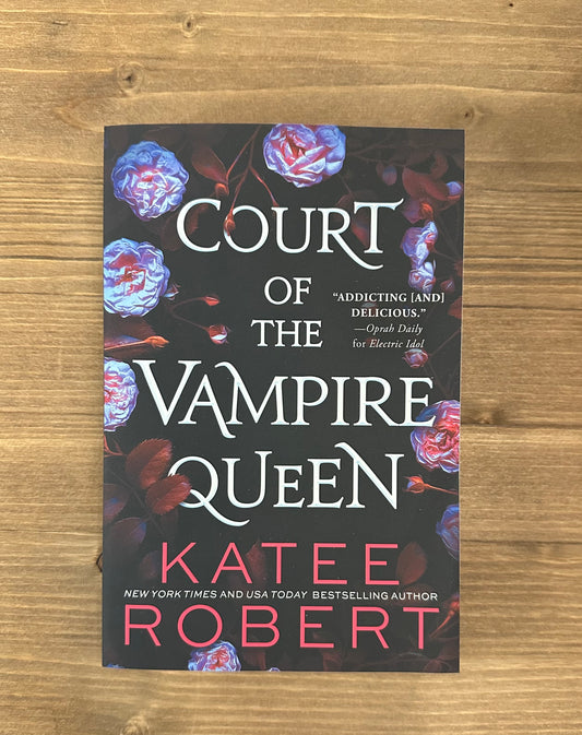 Court of The Vampire Queen (Bloodline Vampires #1-3) by Katee Robert - Paperback